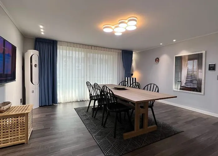 Cosmos Hongdae Modern Apartment