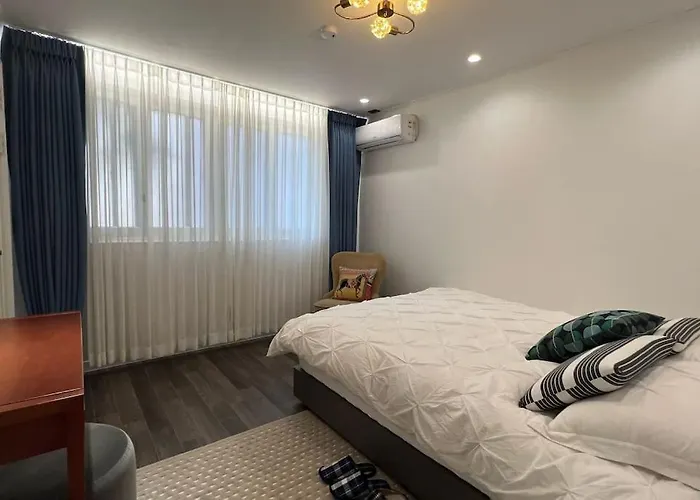 Apartment Cosmos Hongdae Modern *