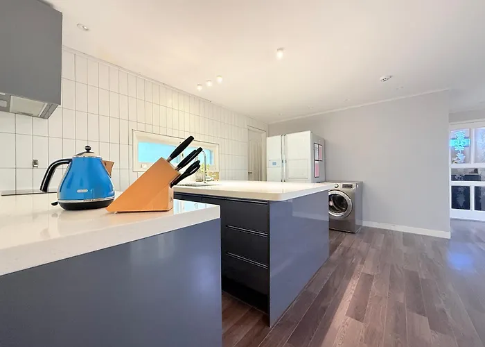 Apartment Cosmos Hongdae Modern *